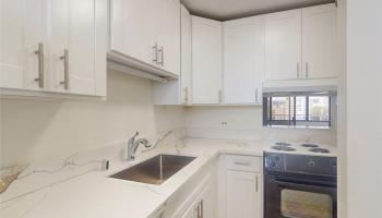 Punahou Chalet condo # 904, Honolulu, Hawaii - photo 1 of 1