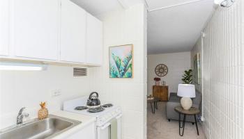 Pensacola Gardens condo # 210, Honolulu, Hawaii - photo 4 of 25