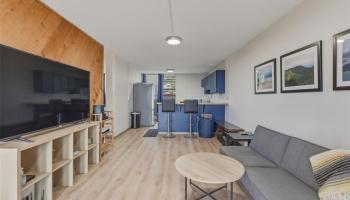 Pensacola Gardens condo # 318, Honolulu, Hawaii - photo 2 of 18