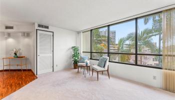 Punahou Cliffs condo # 401, Honolulu, Hawaii - photo 3 of 25