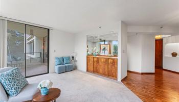 Punahou Cliffs condo # 401, Honolulu, Hawaii - photo 4 of 25