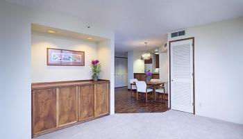 Punahou Cliffs condo # 501, Honolulu, Hawaii - photo 2 of 7 Punahou Cliffs condo # 501, Honolulu, Hawaii - photo 2 of 7
