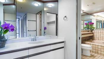 Punahou Cliffs condo # 501, Honolulu, Hawaii - photo 5 of 7