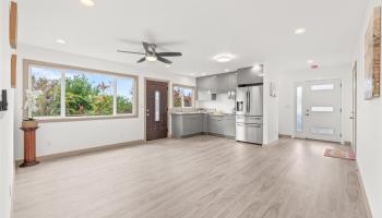 1526  Hooli Circle Pearl City-upper, PearlCity home - photo 2 of 17