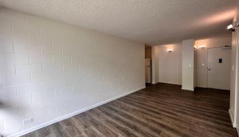 1528 Emerson St Honolulu - Rental - photo 5 of 7