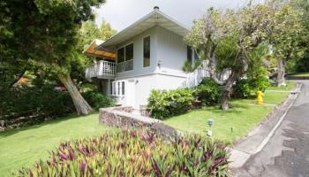1530 Kalaniwai Pl Kalani Iki, Diamond Head home - photo 1 of 18 1530 Kalaniwai Pl Kalani Iki, Diamond Head home - photo 1 of 18