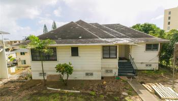 1531 Thurston Ave Punchbowl Area, Honolulu home - photo 1 of 18 1531 Thurston Ave Punchbowl Area, Honolulu home - photo 1 of 18