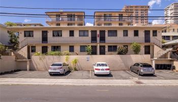 1532 Thurston Ave Honolulu - Multi-family - photo 5 of 24