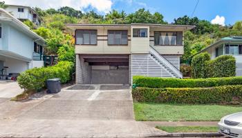 1533 Mokuna Place Palolo, Diamond Head home - photo 1 of 20 1533 Mokuna Place Palolo, Diamond Head home - photo 1 of 20
