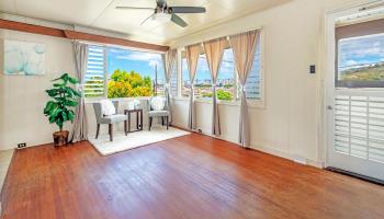 1533 Mokuna Place Palolo, Diamond Head home - photo 5 of 20