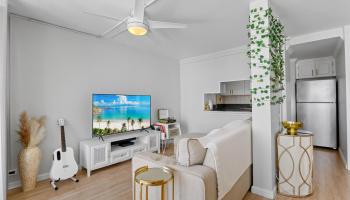 Village Maluhia condo # 1002, Honolulu, Hawaii - photo 5 of 25