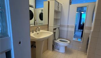 1535 Pensacola Street Honolulu - Rental - photo 4 of 10