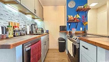 Village Maluhia condo # 605, Honolulu, Hawaii - photo 5 of 20