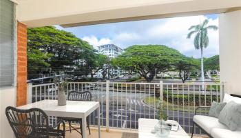 Punahou Wilder condo # 302, Honolulu, Hawaii - photo 3 of 23