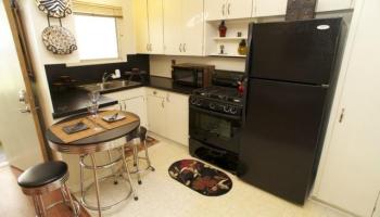 Carlton Place condo # B7, Honolulu, Hawaii - photo 1 of 20 Carlton Place condo # B7, Honolulu, Hawaii - photo 1 of 20