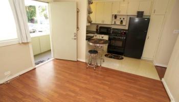 Carlton Place condo # B7, Honolulu, Hawaii - photo 3 of 20 Carlton Place condo # B7, Honolulu, Hawaii - photo 3 of 20