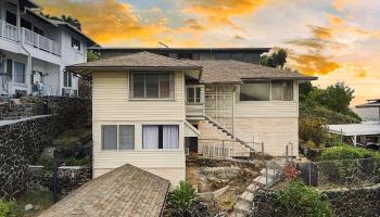 1541 Alencastre Street St. Louis, Diamond Head home - photo 1 of 13 1541 Alencastre Street St. Louis, Diamond Head home - photo 1 of 13