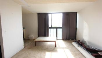 Punahou Royale condo # 1006, Honolulu, Hawaii - photo 4 of 12