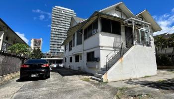 1542 Keeaumoku St Honolulu - Multi-family - photo 4 of 11