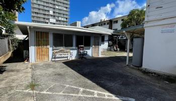 1542 Keeaumoku St Honolulu - Multi-family - photo 5 of 11