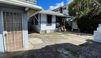 1542  Keeaumoku St Makiki Area, Honolulu home - photo 6 of 11