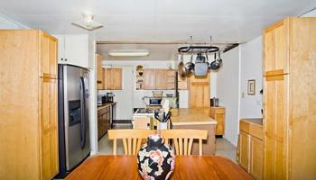 1548 Kalaepaa Dr Kalihi Valley, Honolulu home - photo 5 of 20