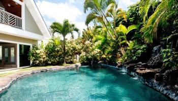 155 Kailuana Loop Beachside, Kailua home - photo 2 of 13 155 Kailuana Loop Beachside, Kailua home - photo 2 of 13