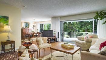 1550 Kalaniwai Pl Kalani Iki, Diamond Head home - photo 3 of 20 1550 Kalaniwai Pl Kalani Iki, Diamond Head home - photo 3 of 20