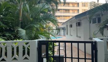 Rycroft Terrace condo # 418, Honolulu, Hawaii - photo 3 of 11