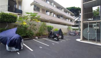 Punahou Gardens Apts condo # A207, Honolulu, Hawaii - photo 6 of 7