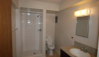 1550 Wilder Ave Honolulu - Rental - photo 5 of 13