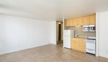 Punahou Gardens Apts condo # A501, Honolulu, Hawaii - photo 3 of 11 Punahou Gardens Apts condo # A501, Honolulu, Hawaii - photo 3 of 11
