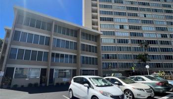 Punahou Gardens Apts condo # A706, Honolulu, Hawaii - photo 1 of 17
