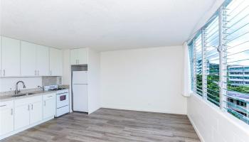 Punahou Gardens Apts condo # A711, Honolulu, Hawaii - photo 4 of 18