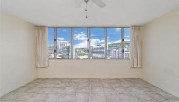 Punahou Gardens Apts condo # A804, Honolulu, Hawaii - photo 3 of 25 Punahou Gardens Apts condo # A804, Honolulu, Hawaii - photo 3 of 25