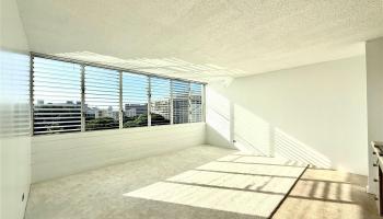 Punahou Gardens Apts condo # A810, Honolulu, Hawaii - photo 5 of 21