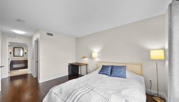 The Watermark condo # 1003, Honolulu, Hawaii - photo 5 of 24