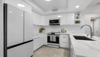 The Watermark condo # 803, Honolulu, Hawaii - photo 3 of 25