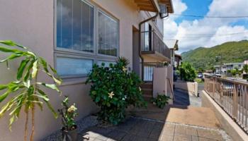 1552 Ala Lani St Moanalua Valley, Honolulu home - photo 2 of 10 1552 Ala Lani St Moanalua Valley, Honolulu home - photo 2 of 10