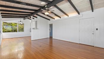 1554  Ala Amoamo Street Moanalua Gardens, Honolulu home - photo 3 of 19