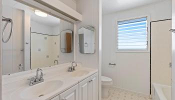 1554  Ala Amoamo Street Moanalua Gardens, Honolulu home - photo 6 of 19