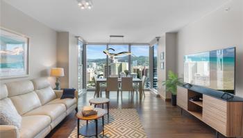 1555 Kapiolani Blvd Honolulu - Rental - photo 2 of 16