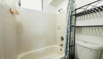 1555 Pohaku St Honolulu - Rental - photo 5 of 6