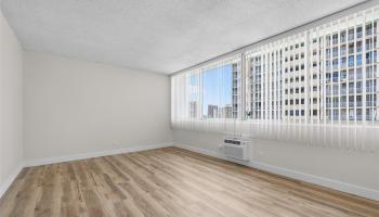 Kapiolani Terrace condo # 1512, Honolulu, Hawaii - photo 2 of 24