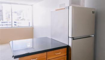 Kapiolani Terrace condo # 617, Honolulu, Hawaii - photo 4 of 21