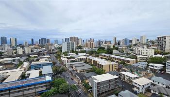 Photo of Makiki Plaza