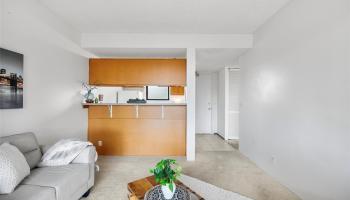 Makiki Plaza condo # 405, Honolulu, Hawaii - photo 3 of 20