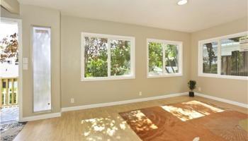 1564 Frear St Punchbowl-lower, Honolulu home - photo 2 of 14 1564 Frear St Punchbowl-lower, Honolulu home - photo 2 of 14