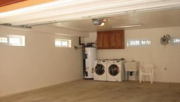 1565 Nehoa St Makiki Area, Honolulu home - photo 5 of 6