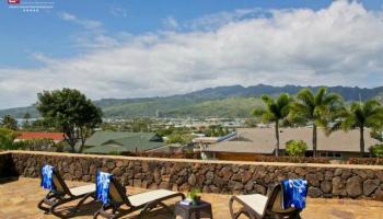 157  Nawiliwili St Triangle, Hawaii Kai home - photo 2 of 24